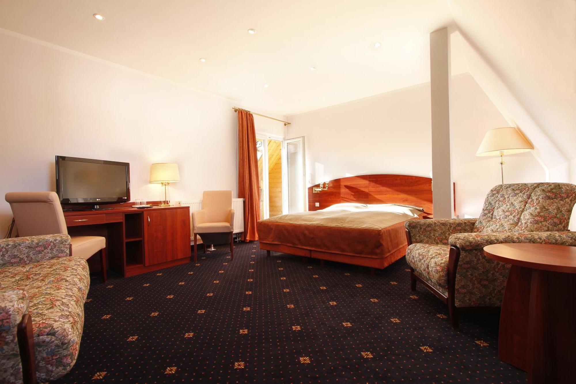 Hotel Preuss Im Dammtorpalais Hamburg-Harburg Buitenkant foto